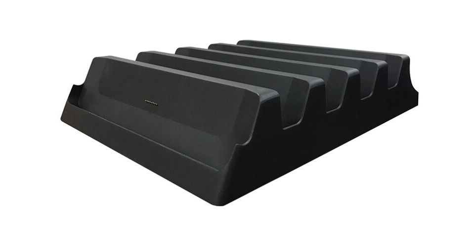 集合充電ドッグ　斜めからの写真